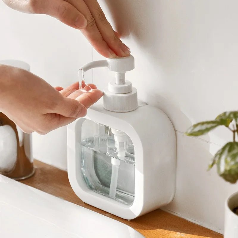 Refillable Soap Dispenser in Modern Design for Bathroom and Kitchen - Soap Dispenser - 17 cm - Seravelle Home