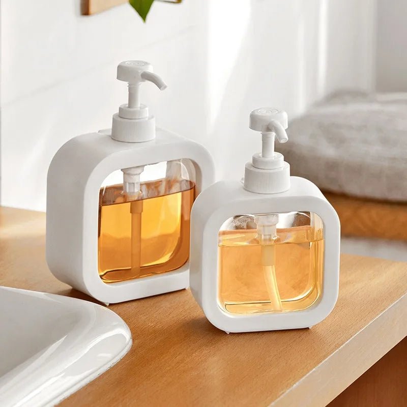Refillable Soap Dispenser in Modern Design for Bathroom and Kitchen - Soap Dispenser - 17 cm - Seravelle Home