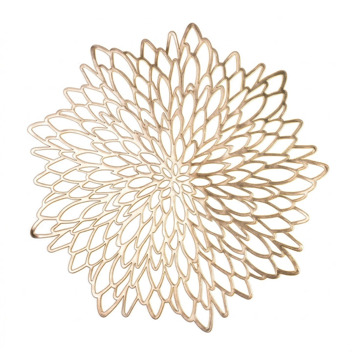 Round Table Mat with Cut - Out Floral Pattern - Placemats - Seravelle Home