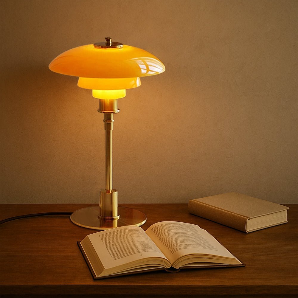 Scandinavian Design LED Table Lamp Modern Light - LED Table Lamp - Gold - Seravelle Home