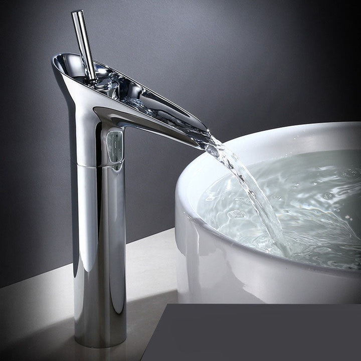 Single Handle Basin Tap - Faucet - Silver - Seravelle Home