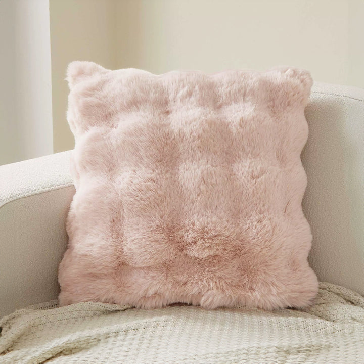 Soft Cushion Cover with Concealed Zip - Cushion Cover - Pink - Seravelle Home