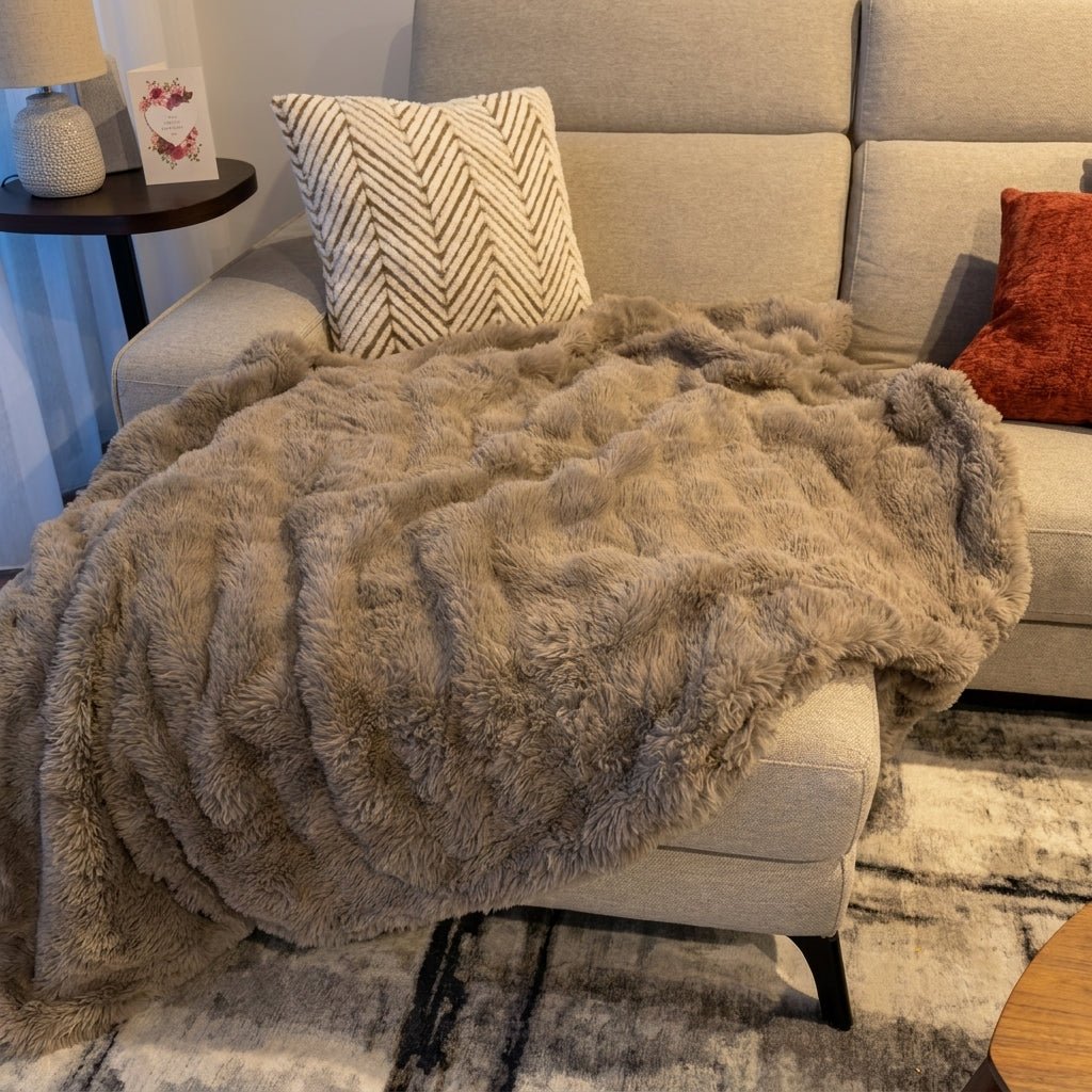 Soft Fluffy Bubble Texture Plush Throw Blanket - Blanket - Beige - Seravelle Home