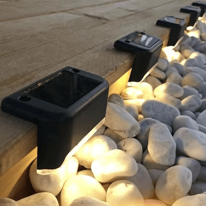 Solar LED Outdoor Lights for Stairs and Fences - Outdoor lights - Warm White - Seravelle Home