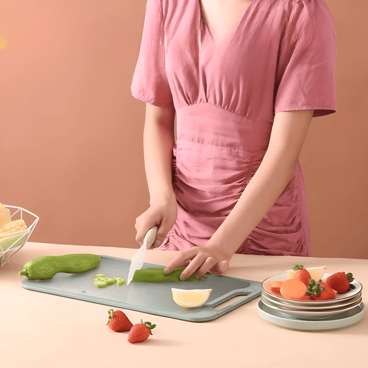 Stainless Steel Cutting Board with Double - Sided Design - Schneidebrett - Green - Seravelle Home