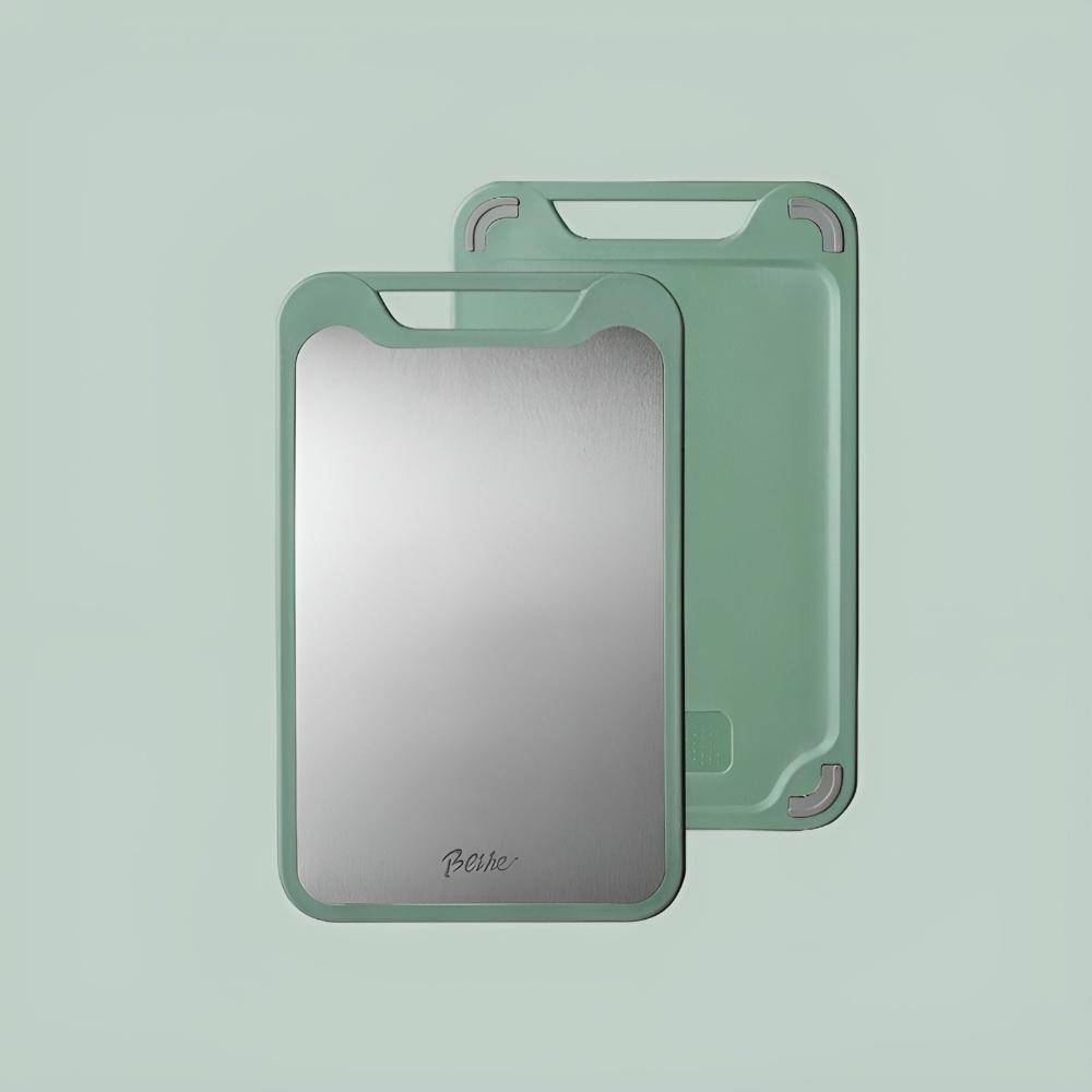 Stainless Steel Cutting Board with Double - Sided Design - Schneidebrett - Green - Seravelle Home