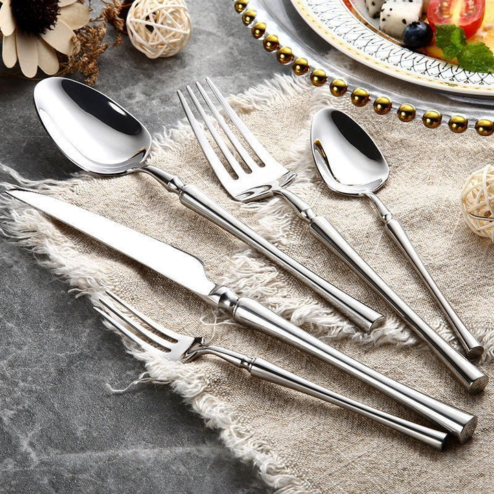 Steelio – 24 - piece Elegant Stainless Steel Cutlery Set - Cutlery Set - Seravelle Home