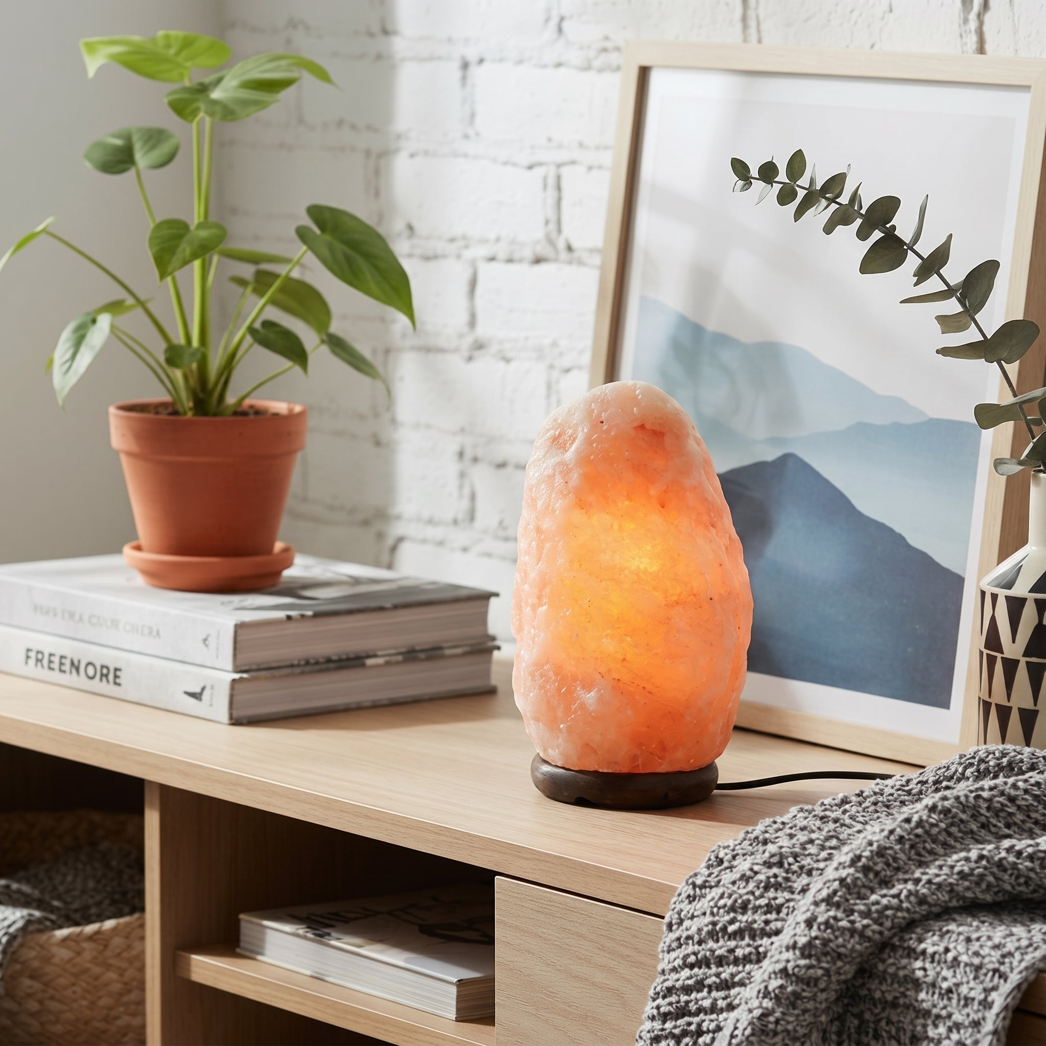 Table Lamp in Himalayan Salt Look with Wooden Base - Table Lamp - Seravelle Home