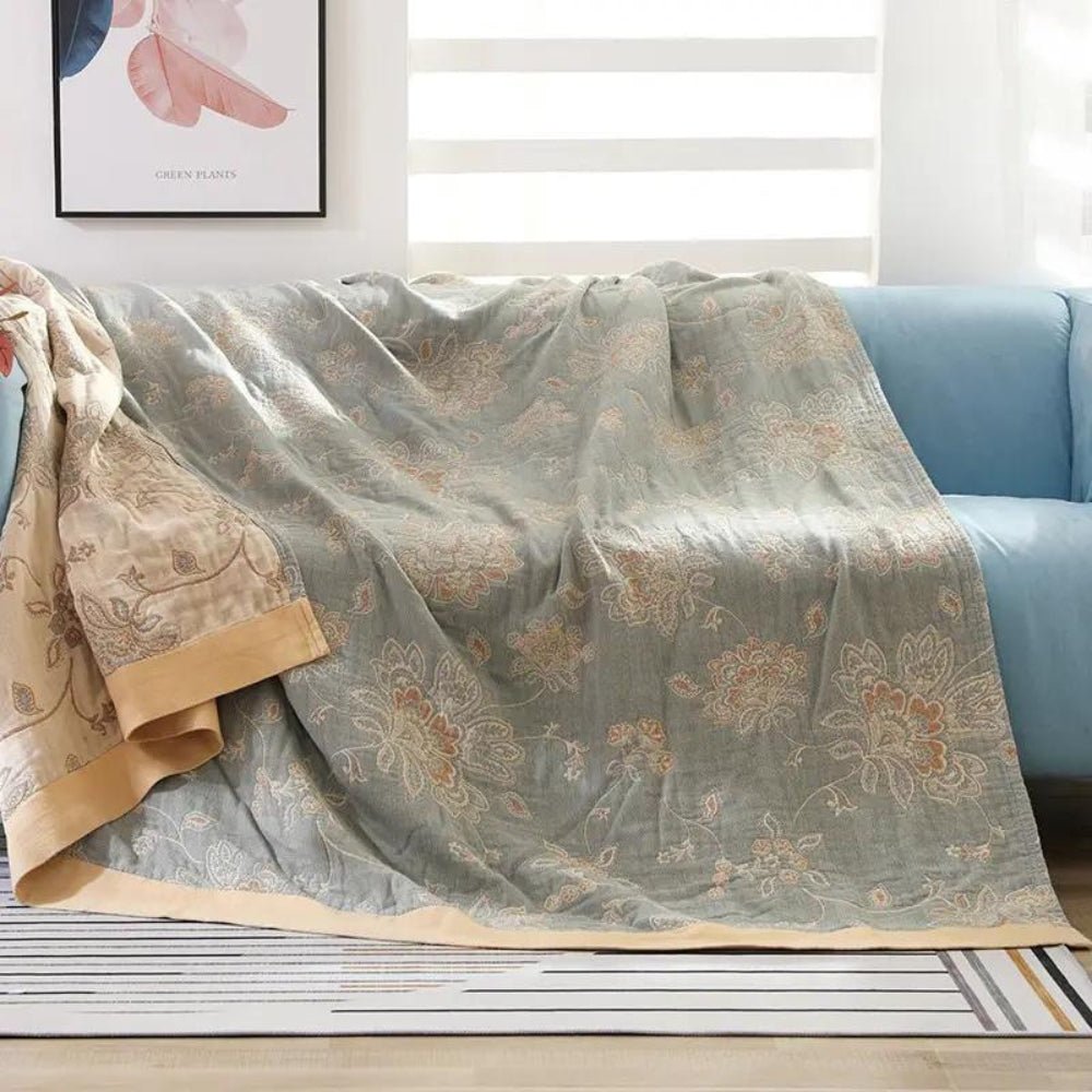 Throw Blanket with Floral Pattern - Blankets - Green - Seravelle Home