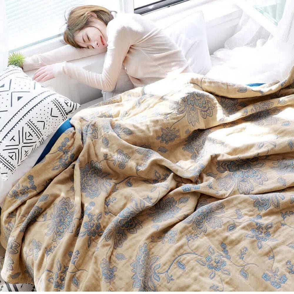 Throw Blanket with Floral Pattern - Blankets - Yellow - Seravelle Home