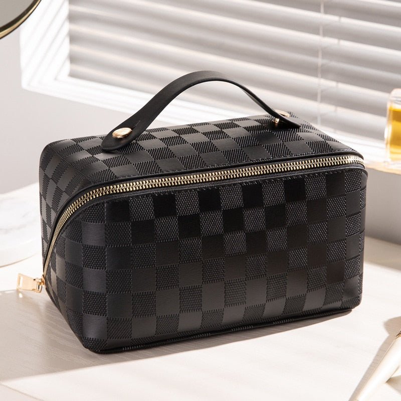 Toiletry Bag with Checkered Pattern and Practical Interior Division - Toiletry Bag - Black - Seravelle Home