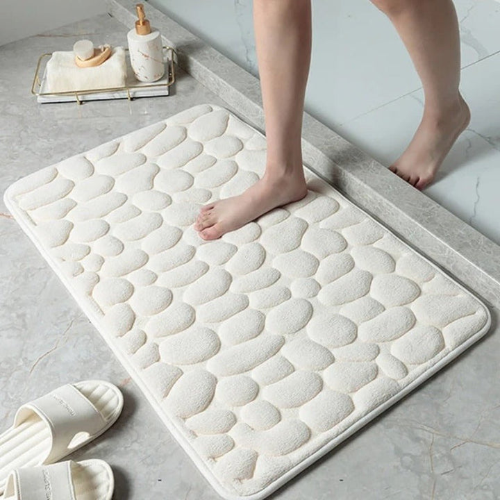 Ultra-Soft Bath Mat with Quick-Drying Absorbency