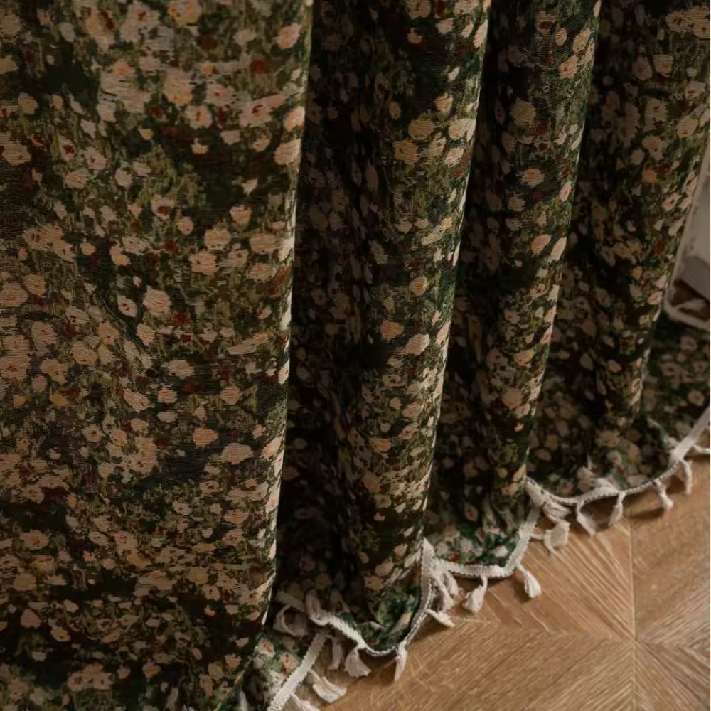 Vintage - Style Floral Curtain for a Classic Room Atmosphere - Curtain - Blossom Green - Seravelle Home