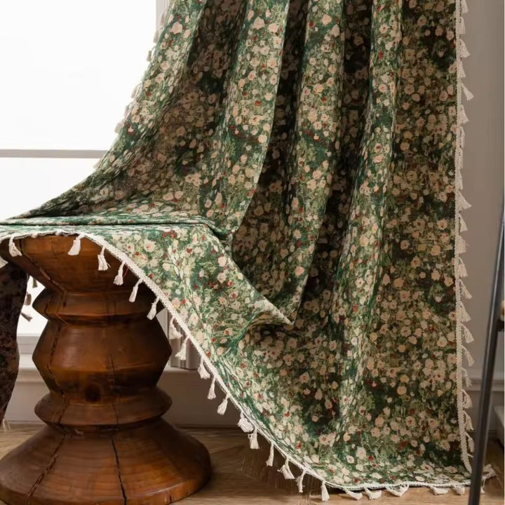 Vintage - Style Floral Curtain for a Classic Room Atmosphere - Curtain - Blossom Green - Seravelle Home
