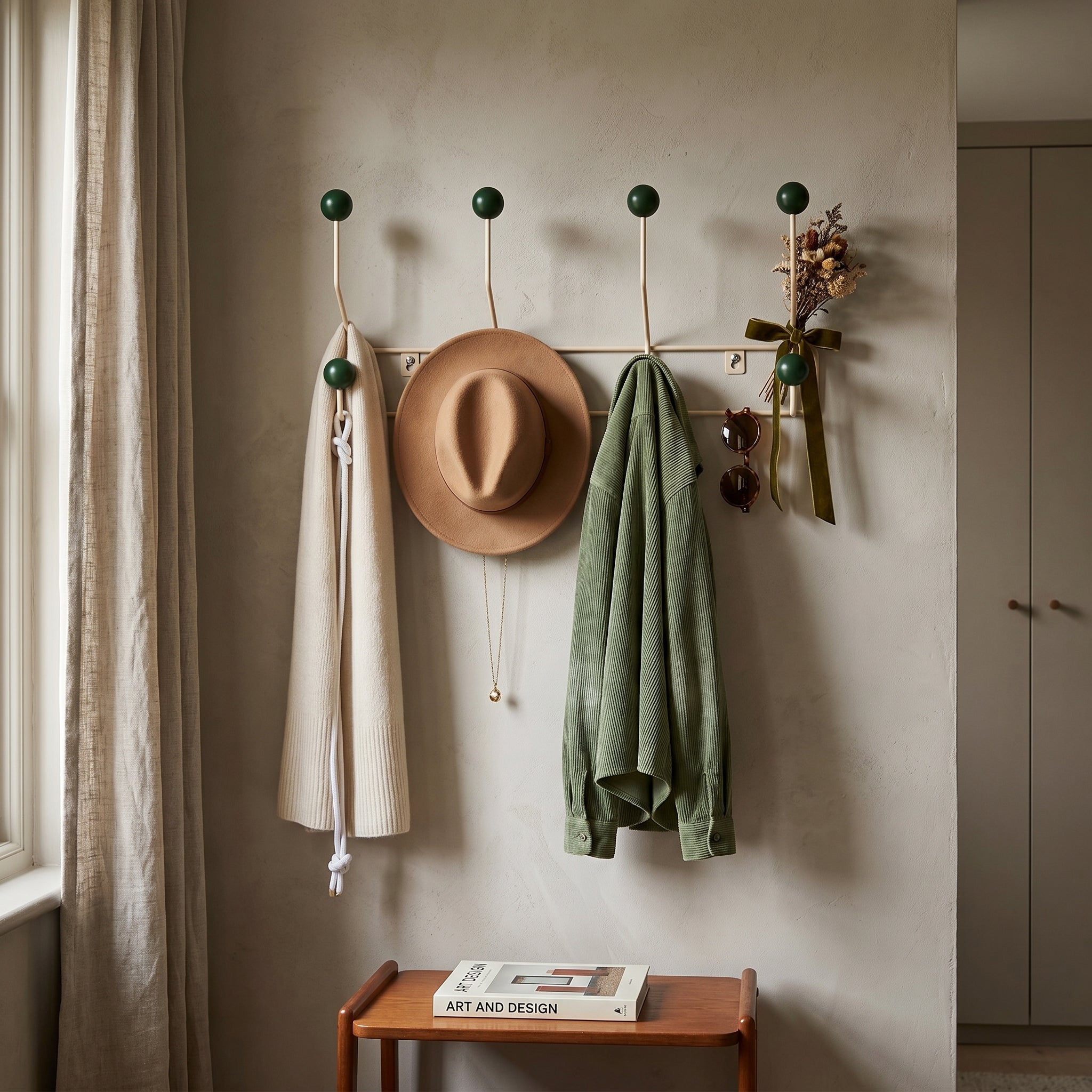 Wall - Mounted Rack with Ball Hooks - Wall Hook - Green - Seravelle Home