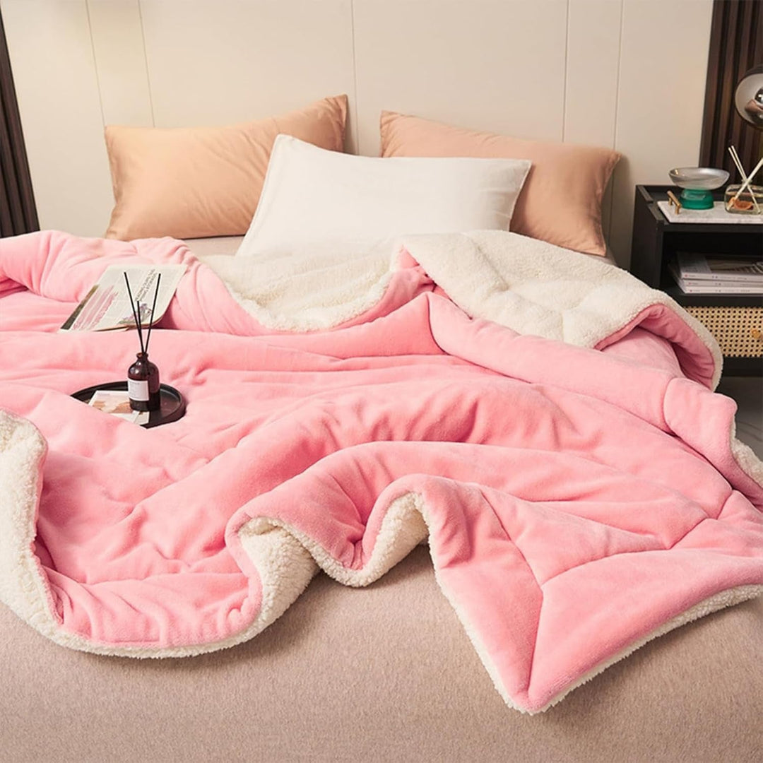 Warm and Soft Reversible Blanket - Blanket - Pink - Seravelle Home