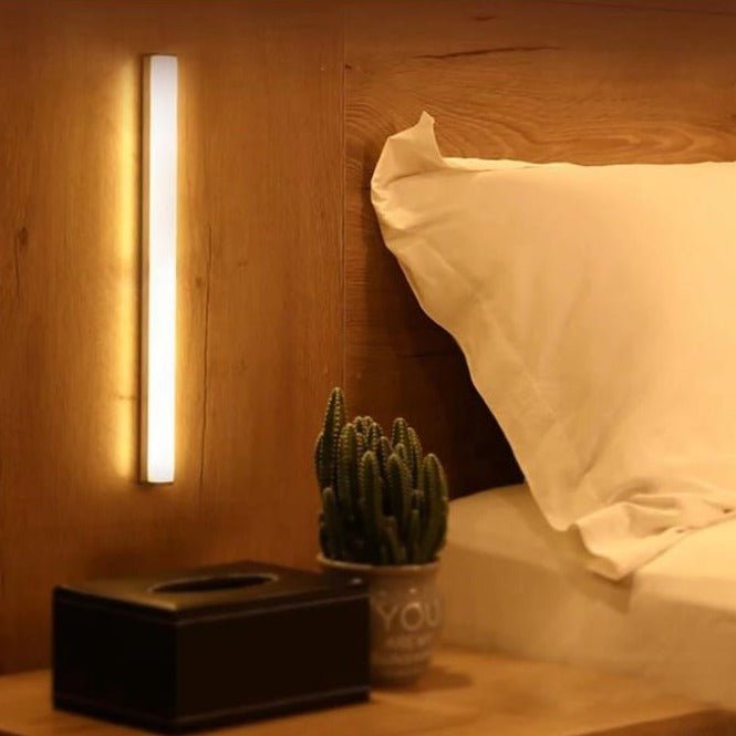 Wireless LED Wall Light – Minimalist Design for Hallway and Living Room - Wall Light - Warm White - Seravelle Home
